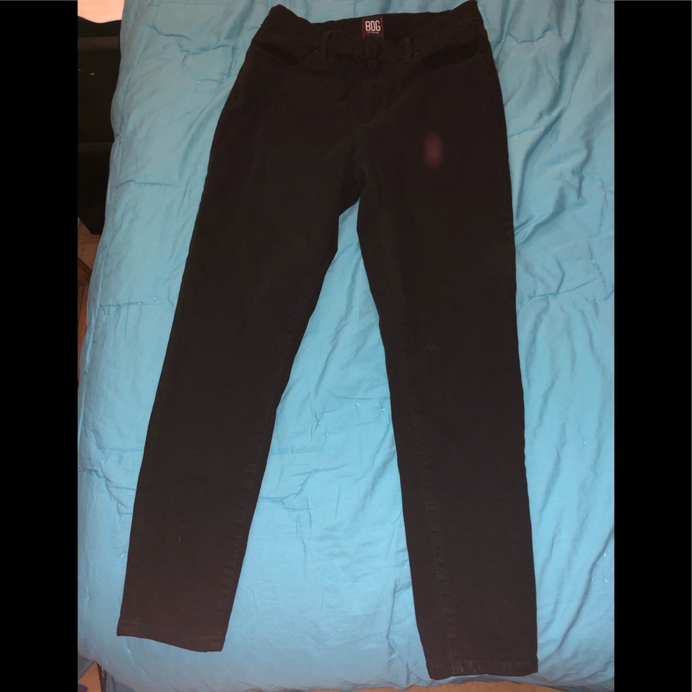 Like new BDG crop jeans, plan black skinny size 28